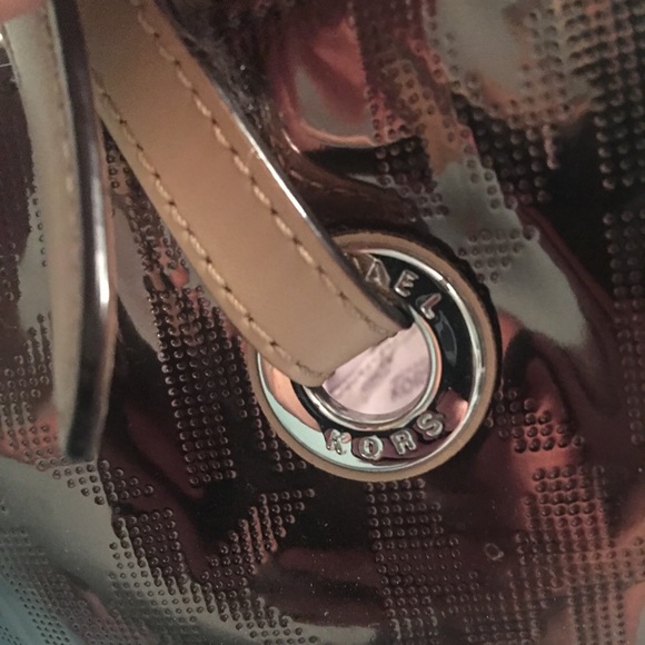 Sold - Picture 6 of 8